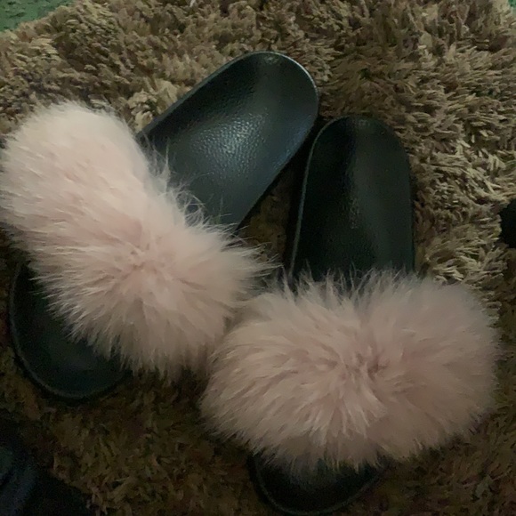 Fluffly slides - Picture 3 of 3